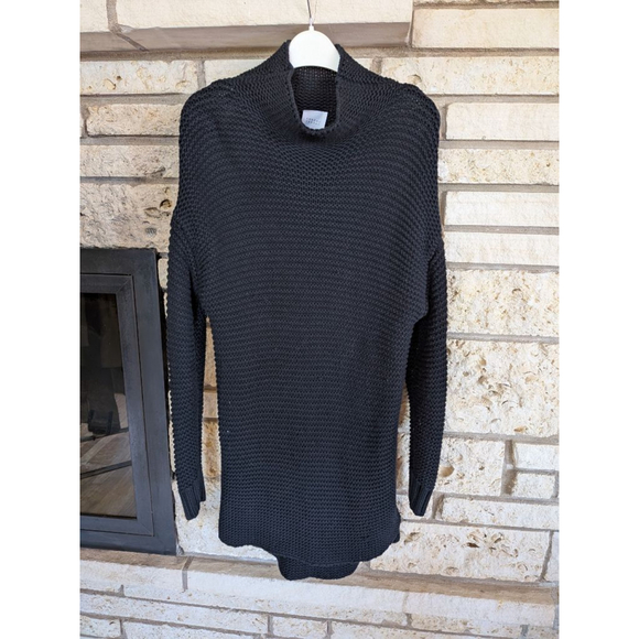 Banana Republic Sweaters - Women's Banana Republic Black Textured Cowl Neck Sweater Size S